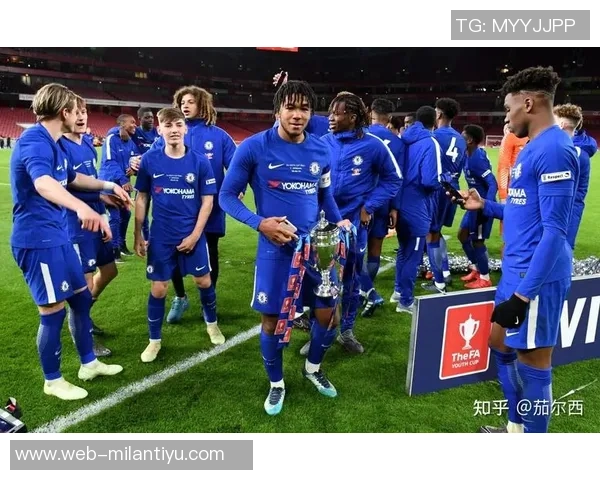 切尔西官方宣布里斯詹姆斯荣获11月最佳球员称号